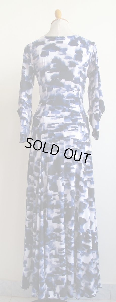 画像7: ニット素材のワンピース (7)