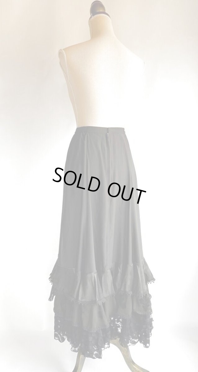 画像6: SALE《即納品》オールブラック装飾ファルダ、W66・丈94cm (6)