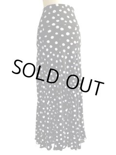 フラメンコ衣装・ドレスのファルダ_エスカルゴタイプ_ニット生地