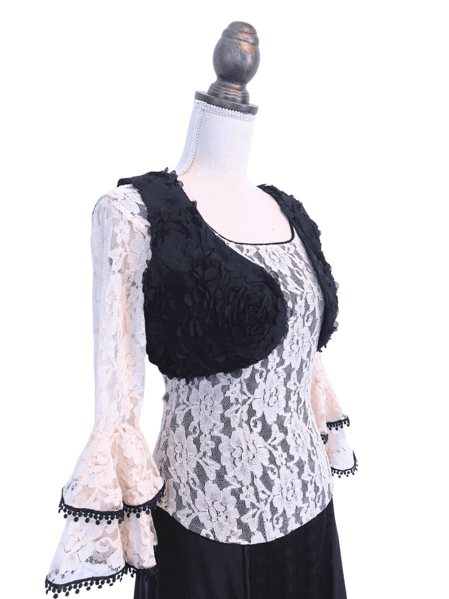 画像2: レース×ブラックコーデの衣装3点をコーディネート！ (2)