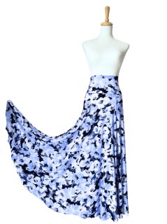 フラメンコドレス アイボリーと青のレース ブルー - フラメンコドレスショップ「あとりえ*あいあい」