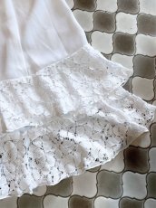 画像5: ペチコート、2段フリルはレース生地 (5)