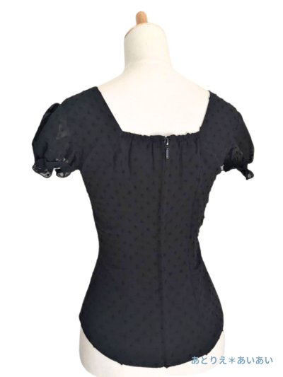 画像1: 在庫一掃SALE_ブラック、スクエア襟がかわいいBlouse