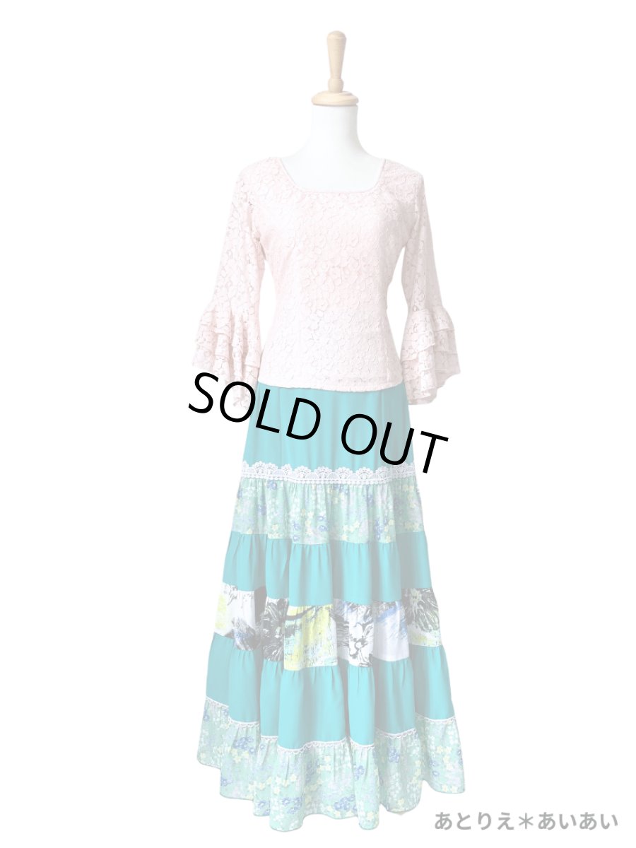 画像2: エメラルドグリーン・ティアードファルダ、1点物🎵　W66cm、丈94cm (2)