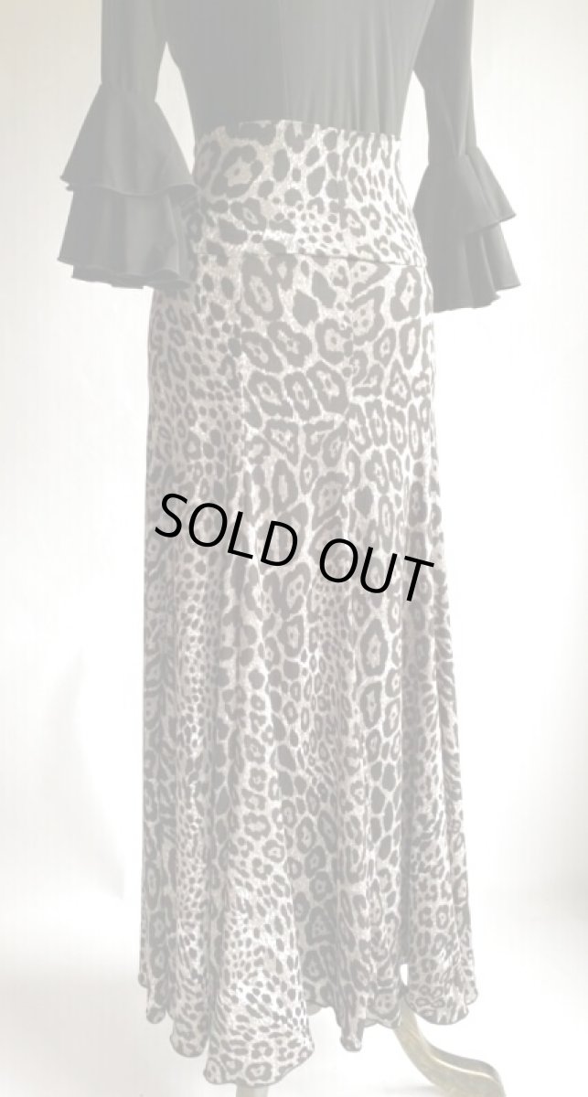 画像4: 《即納品》美☆ストレッチ・ファルダ、グレー系色レオパード (4)