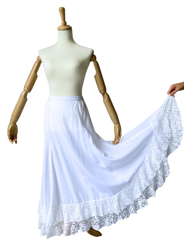 画像1: ペチコート、2段フリルはレース生地 (1)